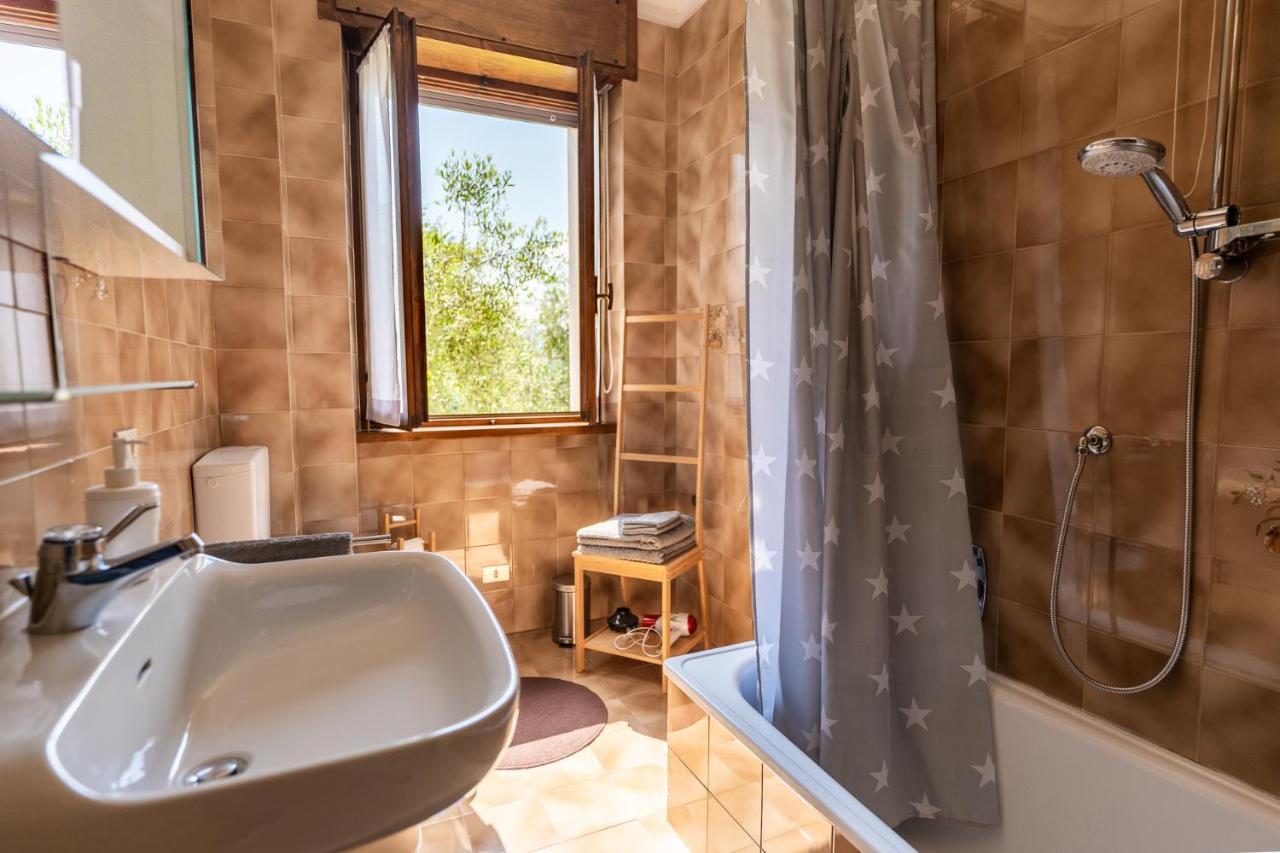 ريفا ديل غاردا Apartments Leonardi المظهر الخارجي الصورة